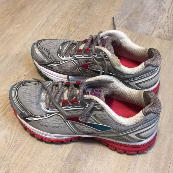 Brooks Shoes Brooks Tennis Shoes Poshmark